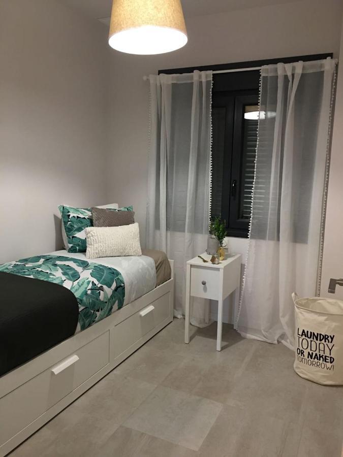 Holiday home Private House 3 Bedrooms With Garden And Terrace - *